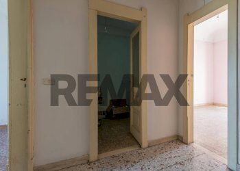 Hall / corridoio - Casa indipendente VIA ACRE
 
80, Palazzolo Acreide - foto 28