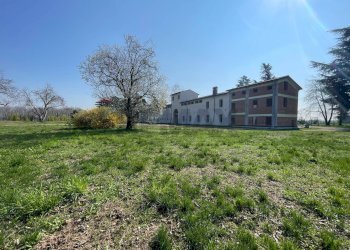 Giardino - Terreno edificabile Via Castellana
 
331, Romano d'Ezzelino - foto 1