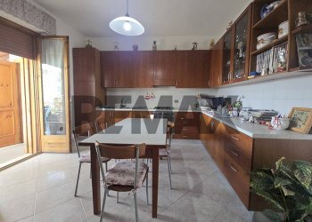 Cucina - Casa indipendente Via Colle Paradiso
 
17, Pescara - foto 7