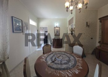 Sala da pranzo - Casa indipendente Via Colle Paradiso
 
17, Pescara - foto 14