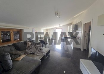 Sala da pranzo - Casa indipendente Via Colle Paradiso
 
17, Pescara - foto 26