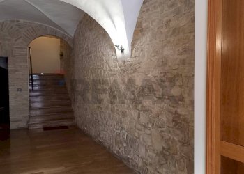 Scale - Three-room apartment Corso Garibaldi
 
81, Cingoli - photo 8