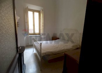 Camera / camera da letto - Trilocale Corso Garibaldi
 
81, Cingoli - foto 18