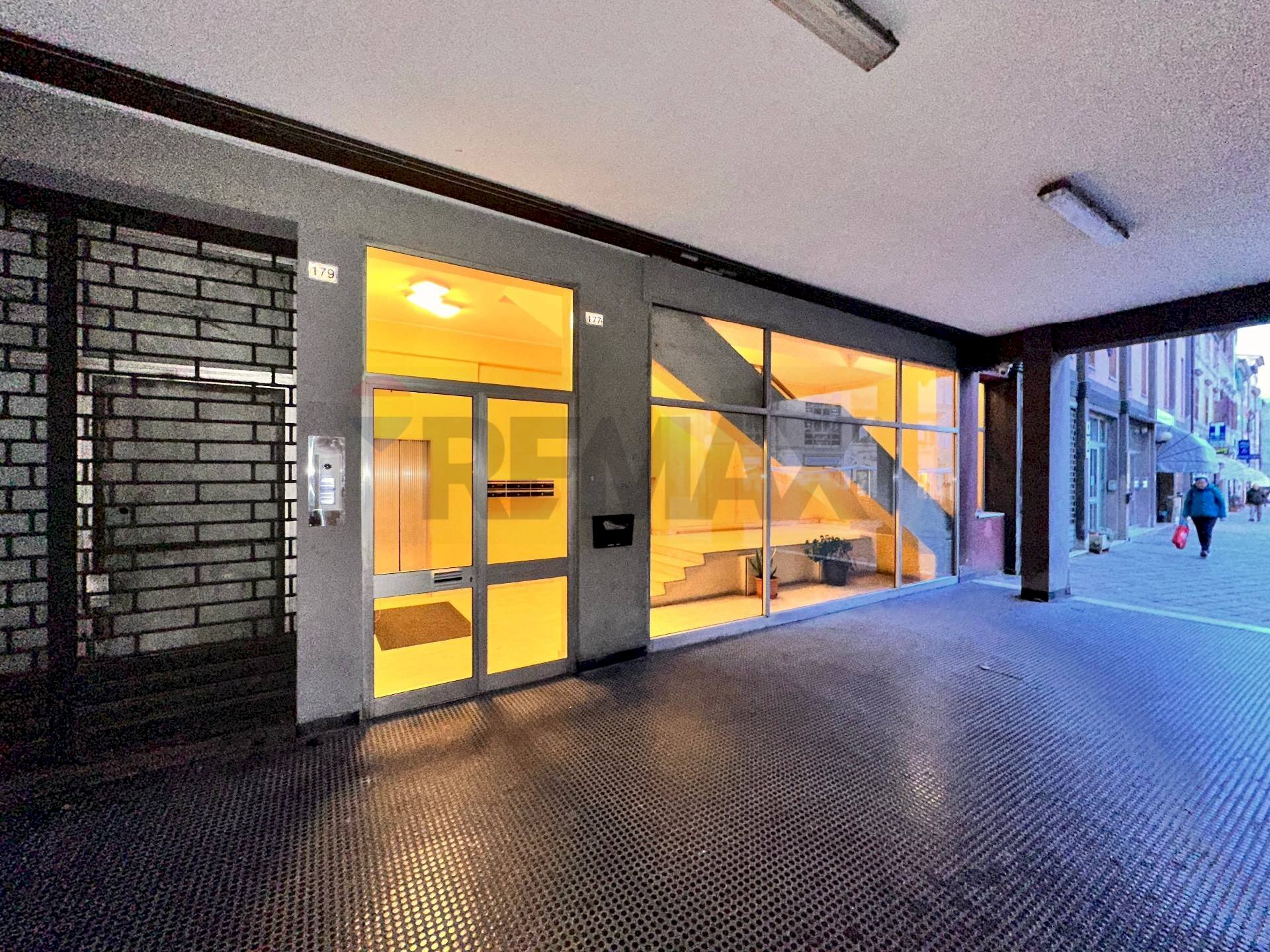 Ricezione / Lobby - Apartment Corso Fratelli Cairoli
177, Macerata - photo 2