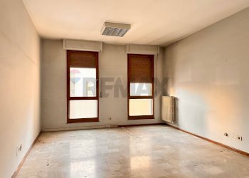 Stanza vuota - Apartment Corso Fratelli Cairoli
 
177, Macerata - photo 8