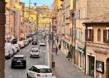 Edificio all\'aperto - Apartment Corso Fratelli Cairoli
 
177, Macerata - photo 16