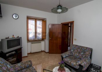 Soggiorno - Casa semi indipendente Frazione San Giovanni
 
9, Fabriano - foto 12