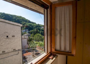 Balcone - Casa semi indipendente Frazione San Giovanni
 
9, Fabriano - foto 32