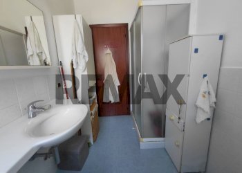 Bagno - Quadrilocale Via Monte Pennino
 
2A, Ancona - foto 13