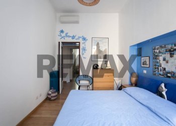 Camera / camera da letto - Bilocale via Castel Morrone
 
1, Milano - foto 12
