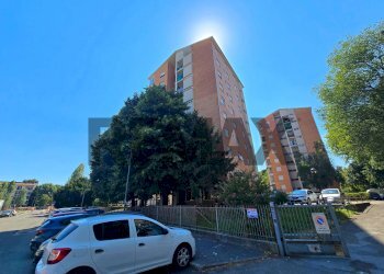 Edificio all\'aperto - Trilocale Via Monte Rotondo
 
14, Milano - foto 3