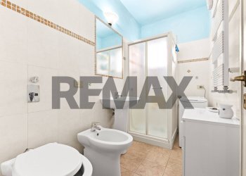 Bagno - Trilocale Via Monte Rotondo
 
14, Milano - foto 15
