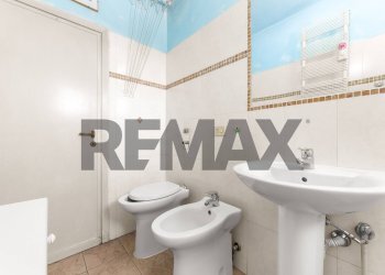 Bagno - Trilocale Via Monte Rotondo
 
14, Milano - foto 17