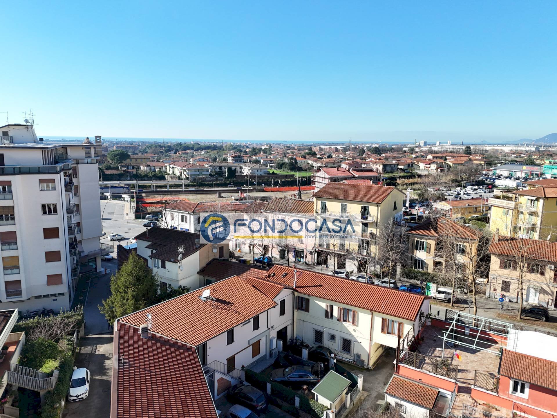 esterno drone - Four-room apartment Viale della stazione
177, Massa - photo 3