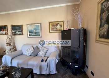 salotto - Four-room apartment Viale della stazione
 
177, Massa - photo 15
