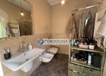 bagno 1 - Four-room apartment Viale della stazione
 
177, Massa - photo 20