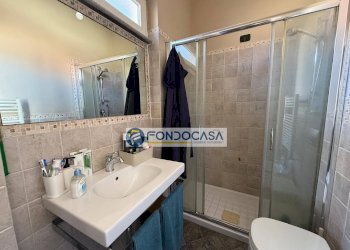 bagno 2 - Four-room apartment Viale della stazione
 
177, Massa - photo 22