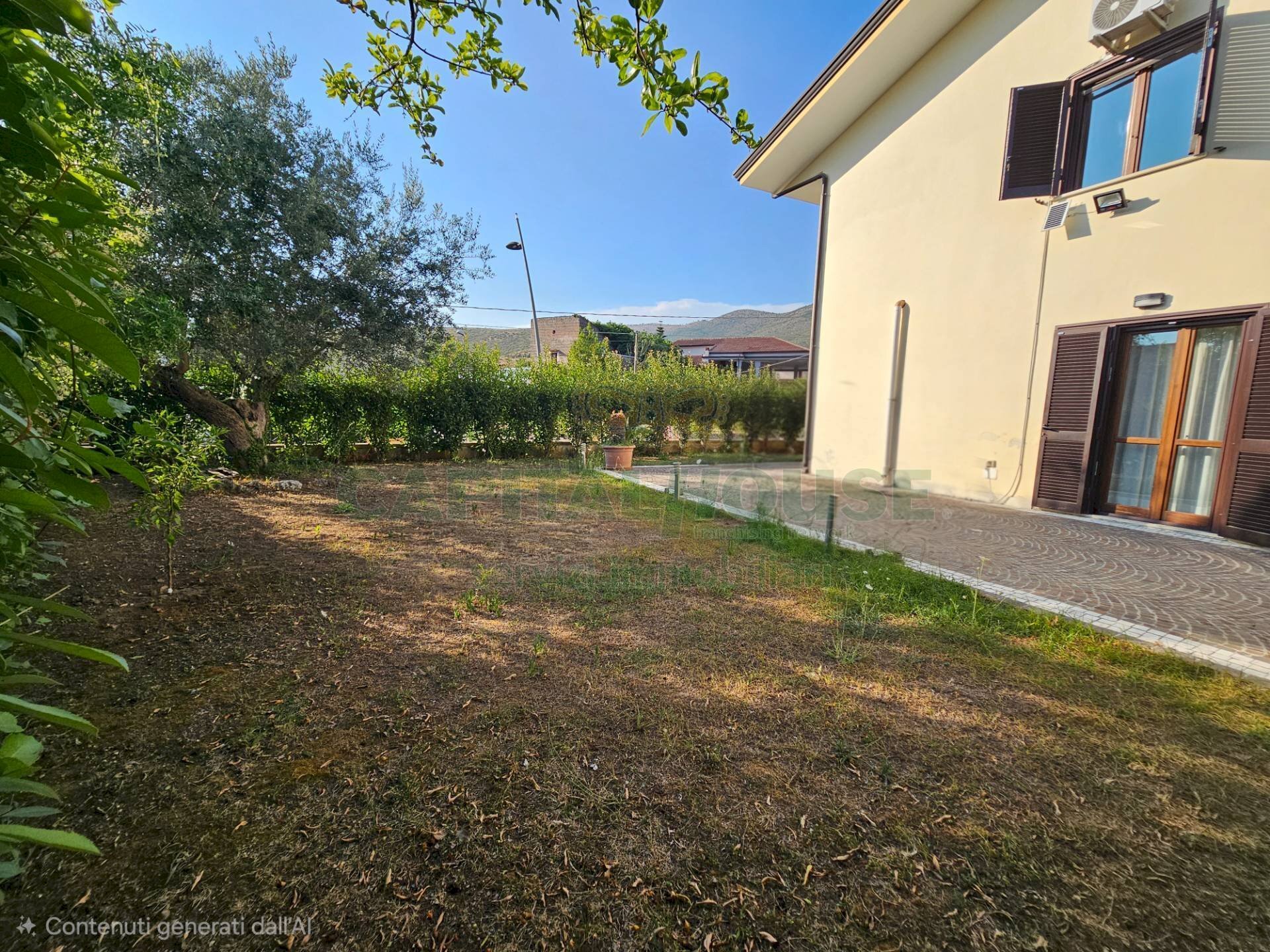 Foto 1 - Villa VIA FALCHI, Camigliano - photo 1