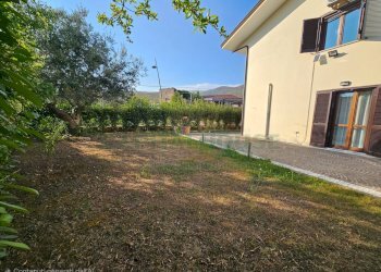 Foto 1 - Villa VIA FALCHI, Camigliano - photo 1