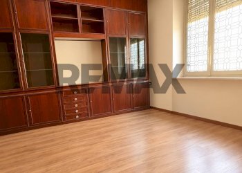 Stanza vuota - Two-room apartment Via Vitaliano Donati
 
10 f, Torino - photo 3