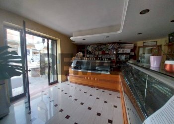 Cucina - Attività Commerciale via Sant'Alessandra
163, Rosolini - foto 3