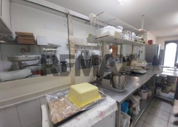 Cucina - Attività Commerciale via Sant'Alessandra
163, Rosolini - foto 11