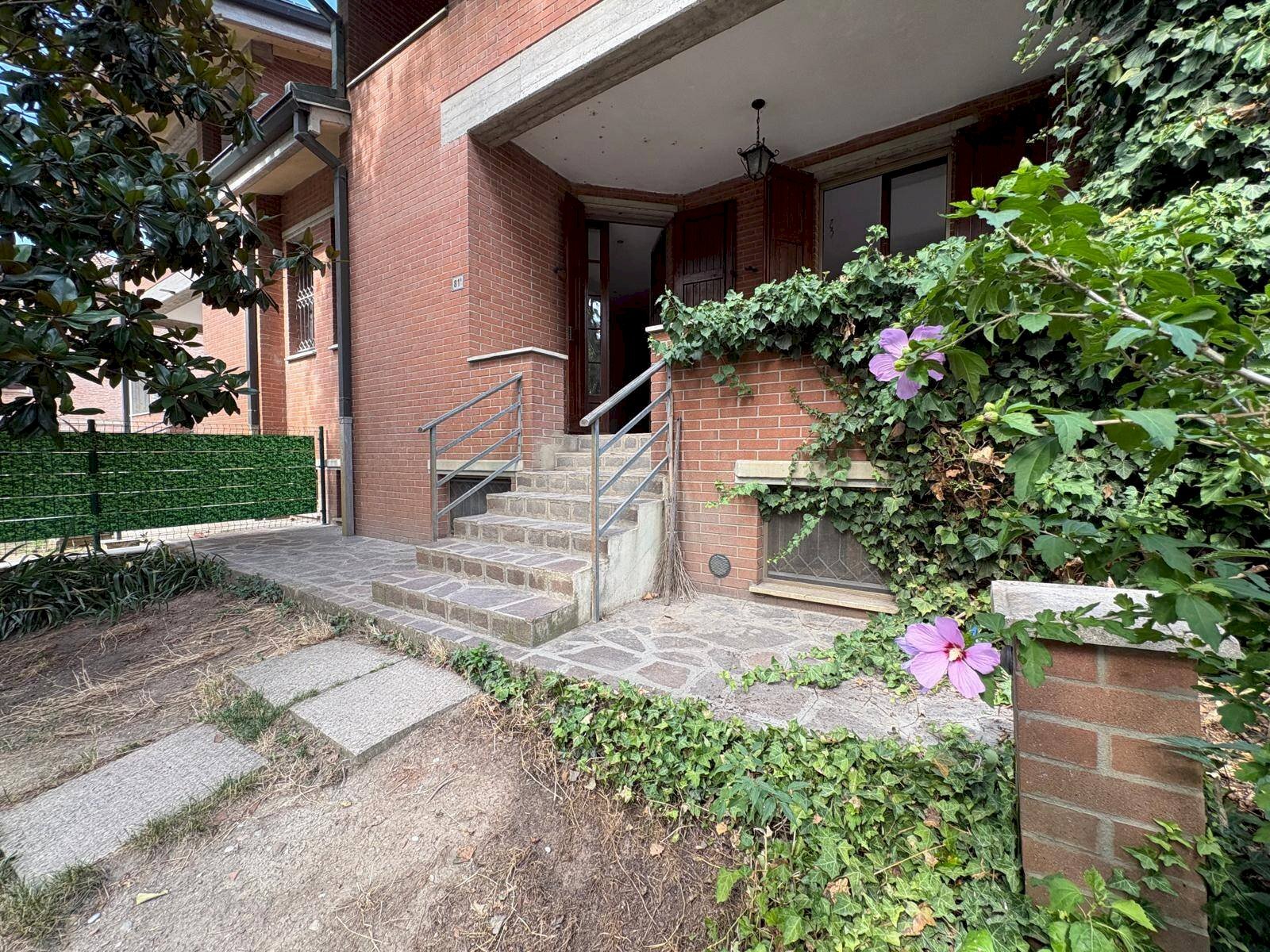 Foto 2 - Villa a Schiera via Mavora
81/b, Castelfranco Emilia - foto 2