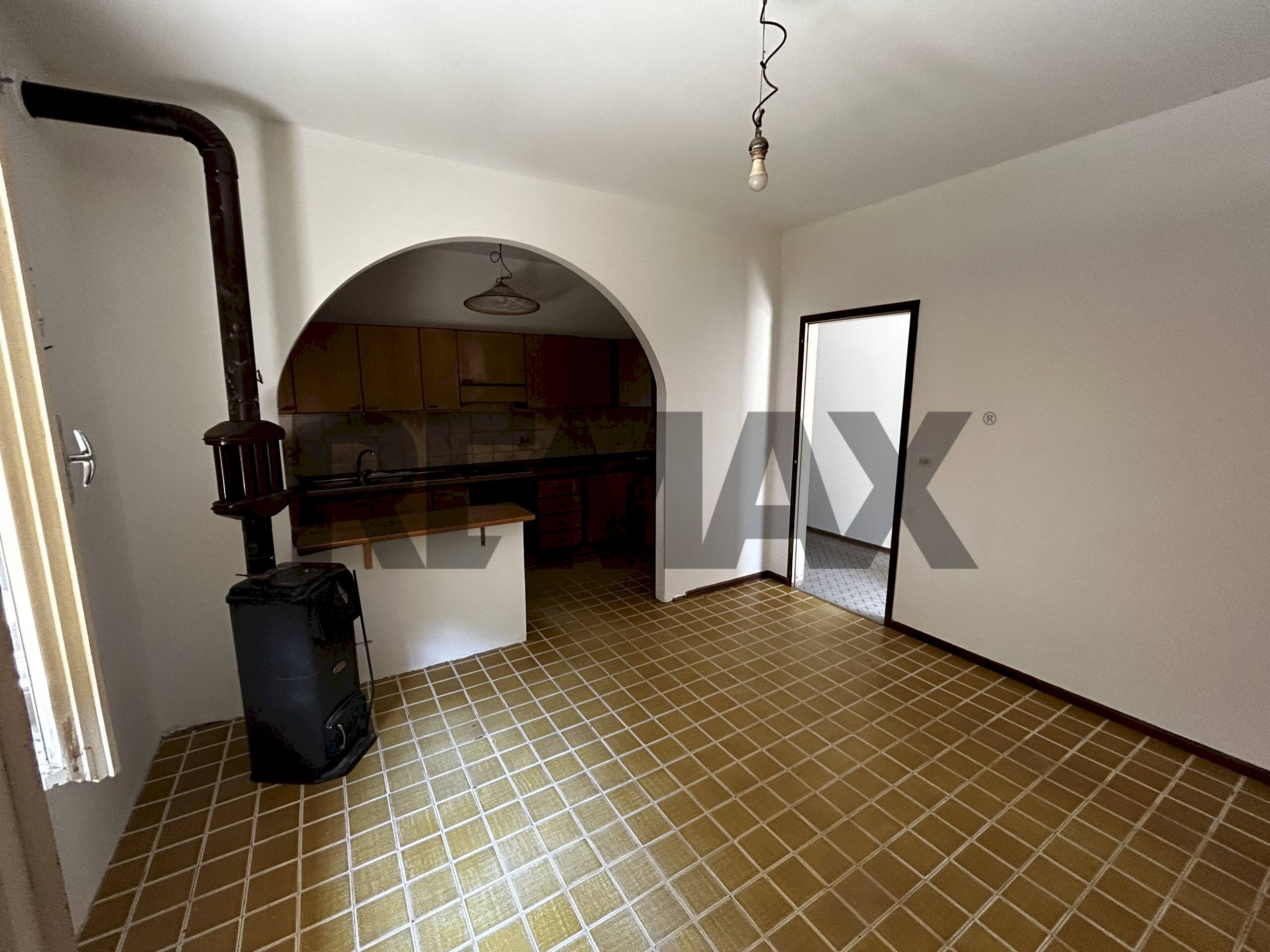 Stanza vuota - Casa indipendente Frazione Canalutto
8, Torreano - foto 2