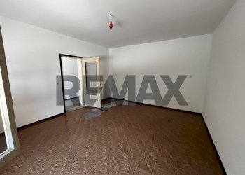 Stanza vuota - Casa indipendente Frazione Canalutto
 
8, Torreano - foto 3