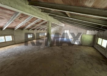 Parcheggio - Casa indipendente Frazione Canalutto
 
8, Torreano - foto 9