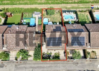 Documenti - Villa a Schiera via Privata Borgo
33, Sant'Alessio con Vialone - foto 3
