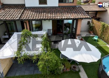 Casa all\'aperto - Villa a Schiera via Privata Borgo
33, Sant'Alessio con Vialone - foto 6