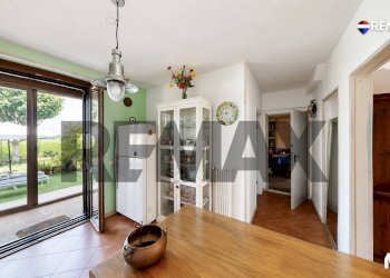 Sala da pranzo - Villa a Schiera via Privata Borgo
33, Sant'Alessio con Vialone - foto 19