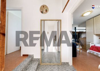 Hall / corridoio - Villa a Schiera via Privata Borgo
33, Sant'Alessio con Vialone - foto 30