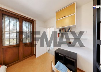 Soggiorno - Villa a Schiera via Privata Borgo
33, Sant'Alessio con Vialone - foto 33