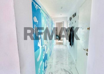 Hall / corridoio - Appartamento Piazza del Mediterraneo
 
20, Terrasini - foto 10