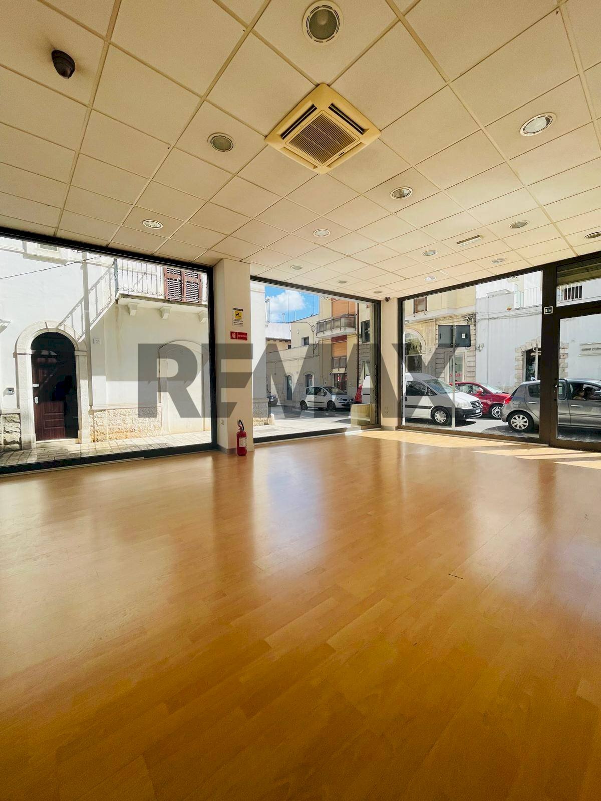 Stanza vuota - Commercial Premises corso Cairoli
36-38, Rutigliano - photo 2