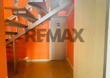 Scale - Commercial Premises corso Cairoli
36-38, Rutigliano - photo 8