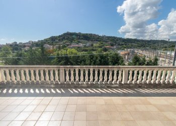 Terrazza - Villa via trasbordo
 
15, San Vito Chietino - foto 12
