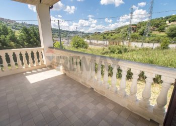 Balcone - Villa via trasbordo
 
15, San Vito Chietino - foto 22