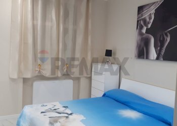 Camera / camera da letto - Bilocale Via Emilia Est
 
46, Parma - foto 17
