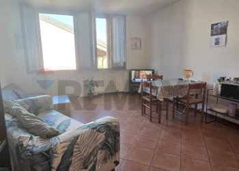 Sala da pranzo - Two-room apartment Strada Traversante Ravadese
71, Parma - photo 3