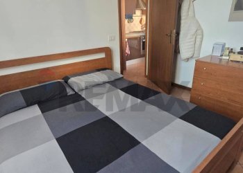 Camera / camera da letto - Two-room apartment Strada Traversante Ravadese
71, Parma - photo 5