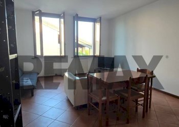 Sala da pranzo - Bilocale Strada Traversante Ravadese
71, Parma - foto 6