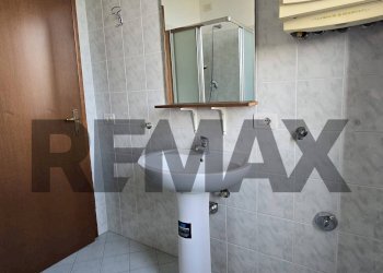 Bagno - Bilocale Strada Traversante Ravadese
71, Parma - foto 10