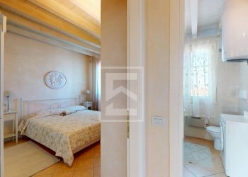 Foto 17 - Four-room apartment Località Sermana
 
1, Peschiera del Garda - photo 17