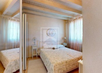 Foto 18 - Four-room apartment Località Sermana
 
1, Peschiera del Garda - photo 18