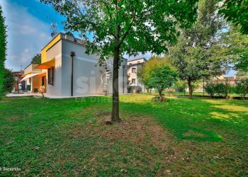 Foto 46 - Villa via Rossini
 
10, Cavenago di Brianza - foto 46