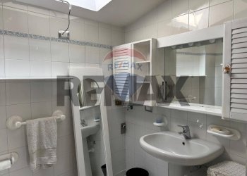 Bagno - Semi-detached house Piazza Cavour
 
8, Eupilio - photo 14