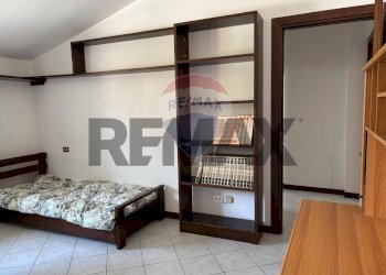 Camera / camera da letto - Semi-detached house Piazza Cavour
 
8, Eupilio - photo 18